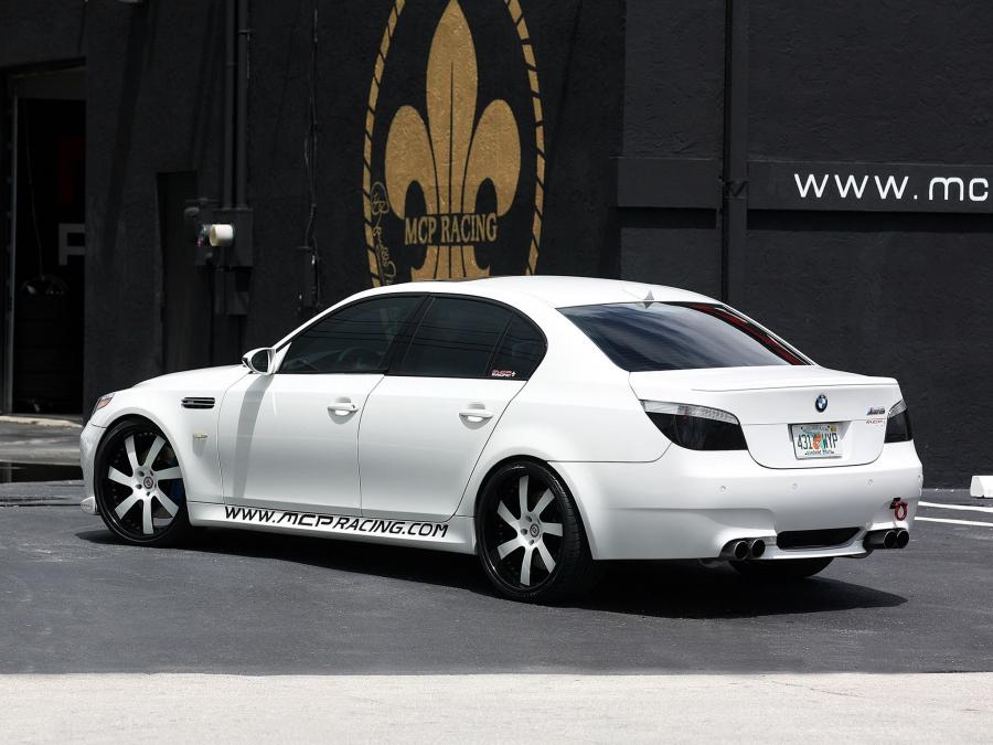  BMW M5 Sedan by MCP Racing 2010 года  (фото 9 из 13)